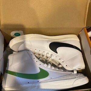 Nike White and Green High-Top Sneakers